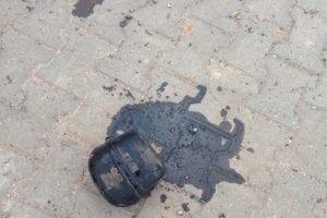 Ter&ouml;ristlerin bombası ellerinde patladı