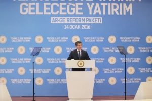Reform paketindeki m&uuml;jdeleri a&ccedil;ıkladı