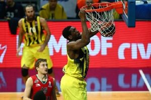 Fenerbah&ccedil;e, Rus temsilcisi karşısında g&uuml;len taraf