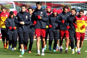 Galatasaray'da Antalya'da son &ccedil;alışmasını yaptı