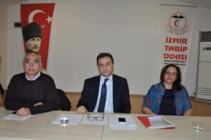 "H1N1 vir&uuml;s&uuml;nden korunmanın en iyi yolu grip aşısı"