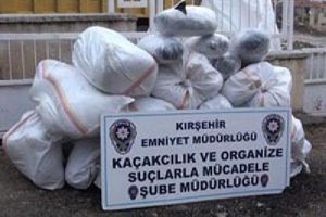 Kırşehir'de 297.5 kilo esrar ele ge&ccedil;irildi