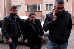 Zonguldak'ta bildiriyi imzalayan akademisyene g&ouml;zaltı