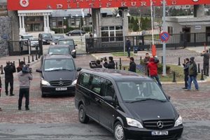 T&uuml;rkiye hain saldırıda &ouml;len misafirlerini uğurluyor