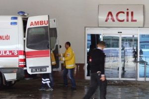 Domuz gribi ş&uuml;phesiyle tedavi g&ouml;ren gen&ccedil; hayatını kaybetti