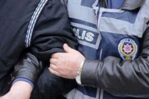 İstanbul'da yılbaşı akşamı ş&uuml;pheli paket bırakan 11 kişi yakalandı