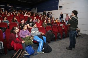 Beyaz perdeye g&ouml;n&uuml;l verenler Bursa'da bir araya geldi