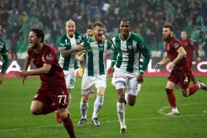 Serdar Aziz: "Soyunma odasındaki konuşma tarihi ma&ccedil;ta etkili oldu"