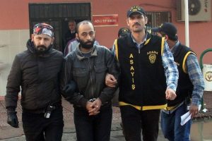 &Ccedil;ığlık atarak Suriyeli kapka&ccedil;&ccedil;ıları yakalattı