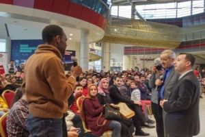 Suriyeli kozmonot uzay yolculuğunu Bursalılara anlattı