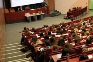 611 akademisyenden ifade &ouml;zg&uuml;rl&uuml;ğ&uuml; bildirisi