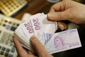 Emeklilikte yaşa takılanlara k&ouml;t&uuml; haber