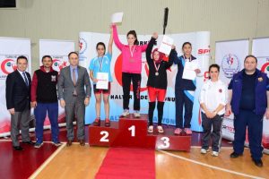 Bursa'da 500 bin kişi sporla buluşuruldu