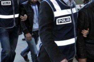 Balıkesir'de paralel yapı operasyonu: 7 g&ouml;zaltı