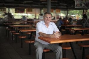 K&ouml;m&uuml;r ticareti yapan adamın babası Malezya Sultanı &ccedil;ıktı