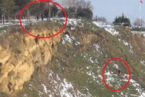 Polis bir saat boyunca ikna etmeye &ccedil;alıştı