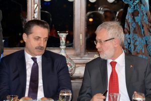 "Herkes Uludağ &Uuml;niversitesi'ni &ouml;rnek almalı"