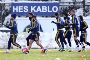 Fenerbah&ccedil;e, Tuzlaspor ma&ccedil;ı hazırlıklarını tamamladı