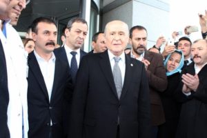 Bah&ccedil;eli nasıl bir hastaydı: Doktoru a&ccedil;ıkladı