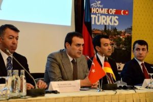 "Turizm sekt&ouml;r&uuml;n&uuml;n bunları aşacağını biliyoruz"