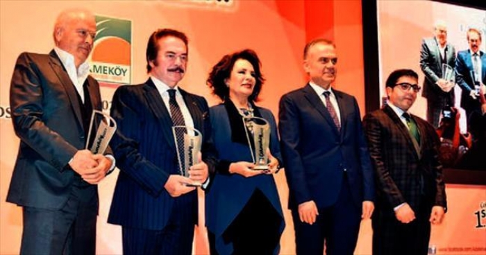 Sosyal farkındalık &ouml;d&uuml;lleri medyanın en'lerini buluşturdu...