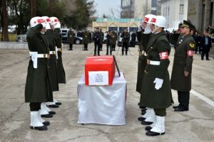 Şehit uzman &ccedil;avuş memleketine uğurlandı