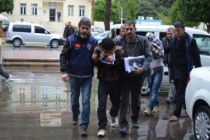 Kamu kurumlarından hırsızlık yapan iki kişi tutuklandı