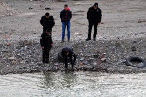 Kayıp &ccedil;ocuklar i&ccedil;in Kelkit &Ccedil;ayı'nda yeniden arama başlatıldı