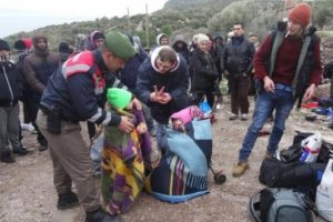&Ouml;l&uuml;m yolculuğuna &ccedil;ıkamadan yakalandılar