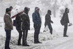 Meteoroloji'den Marmara ve Karadeniz i&ccedil;in kar uyarısı