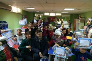 Bursa'da tedavi g&ouml;ren &ccedil;ocuklar karnelerine kavuştu