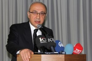 Bakan'dan sert tepki: Şerefsizler, ahlaksızlar...