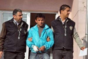 17 yaşındaki eşini &ouml;ld&uuml;rd&uuml;, yargıtay cezayı az buldu