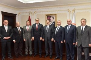 Bakan &Ccedil;elik, tohumculuk sekt&ouml;r&uuml; temsilcileriyle g&ouml;r&uuml;şt&uuml;