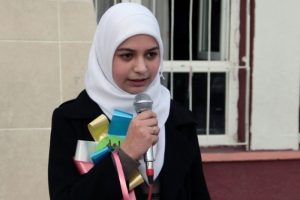Suriyeli kızın duygulandıran konuşması