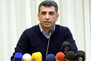 CHP'li heyetten Diyarbakır'da 'barış' ziyaretleri