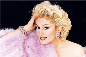 Muazzez Ersoy'un asistanına dolandırıcı şoku!