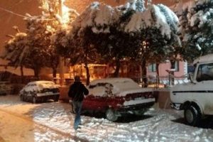 Kocaeli'de kar yağışı etkili oluyor