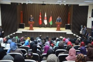 T&uuml;rkiye'den 1575 Afgan &ouml;ğretmene 'hizmet i&ccedil;i eğitim' desteği