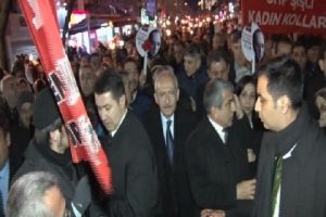 Uğur Mumcu, Harbiye'deki anıtının &ouml;n&uuml;nde anıldı...