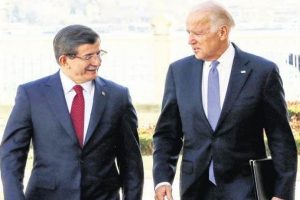 YPG'ye verdiğiniz silahlar T&uuml;rkiye'ye doğruluyor