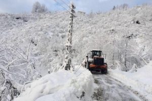 Ordu'da kar kalınlığı 2 metreyi ge&ccedil;ti