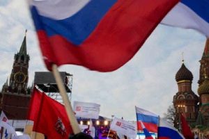 Rus ekonomisi y&uuml;zde 3,7 daraldı