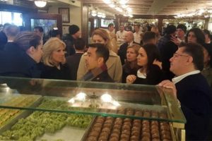 Joe Biden'in eşinden Beyaz Saray'a 40 kilo baklava