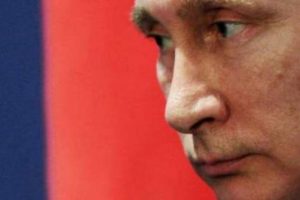 'Abramovi&ccedil;, Putin'e 35 milyon dolarlık yat hediye etti'