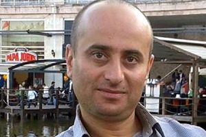 M&uuml;fettişlere 'Maske ve g&ouml;zl&uuml;k yoktu' diyen 2 g&ouml;revli işten atıldı