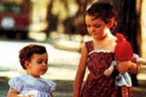 7 yaşındaki Selin Sayek B&ouml;ke dergi kapağında!