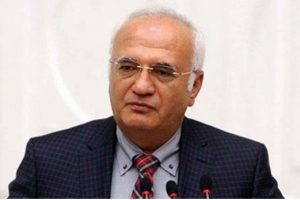 Ekonomi Bakanı Elitaş, Baş&ccedil;ı'nın a&ccedil;ıklamalarını değerlendirdi