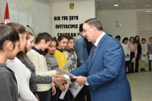 Bursa Mustafakemalpaşa'da 'Yıldız'lara plaket