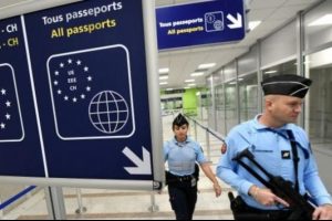 Guardian: Schengen B&ouml;lgesi iki yıl askıya alınabilir
